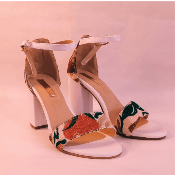 High Heel Shoes for Woman with Embroidery